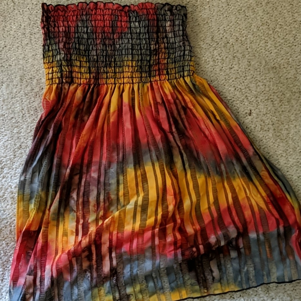 Tye dye flowy halter top